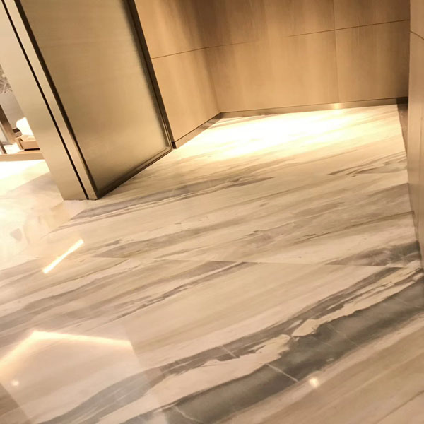 The symmetry principle of marble tile bathroom texture
